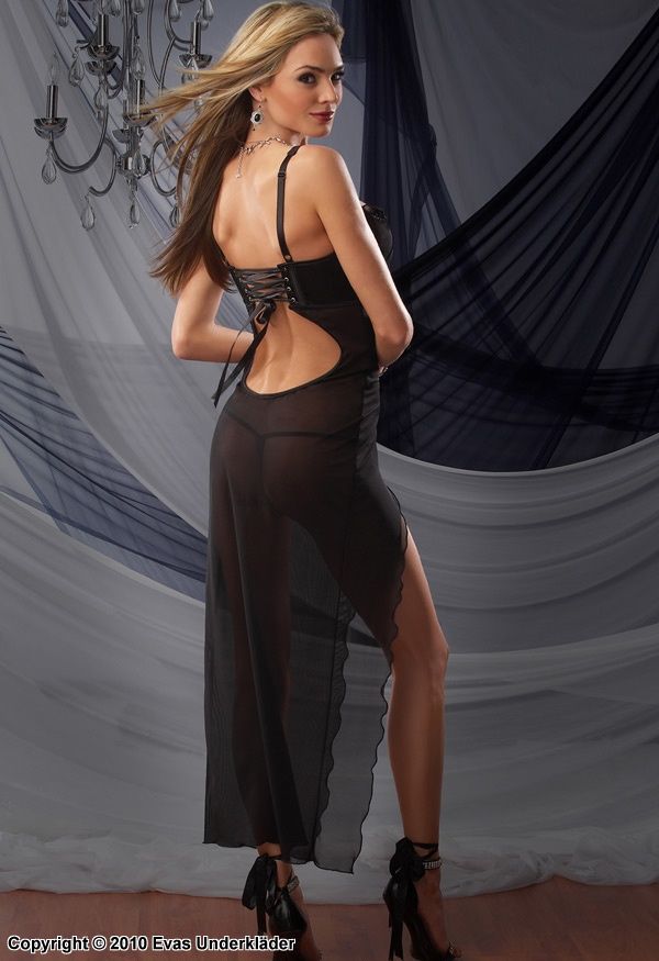 Long gown in stretch mesh and satin